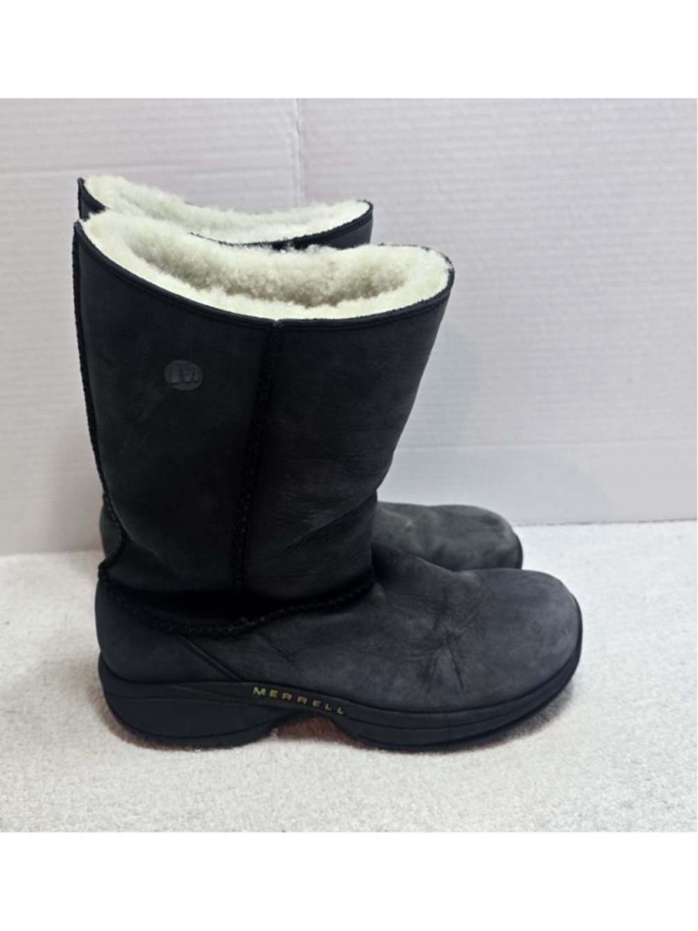 Women's Merrell Black Winter & Rain Boots with White Lining Size 9